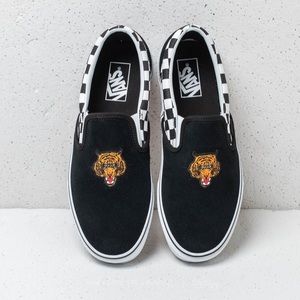Japanese black suede tiger vans checker slip on
